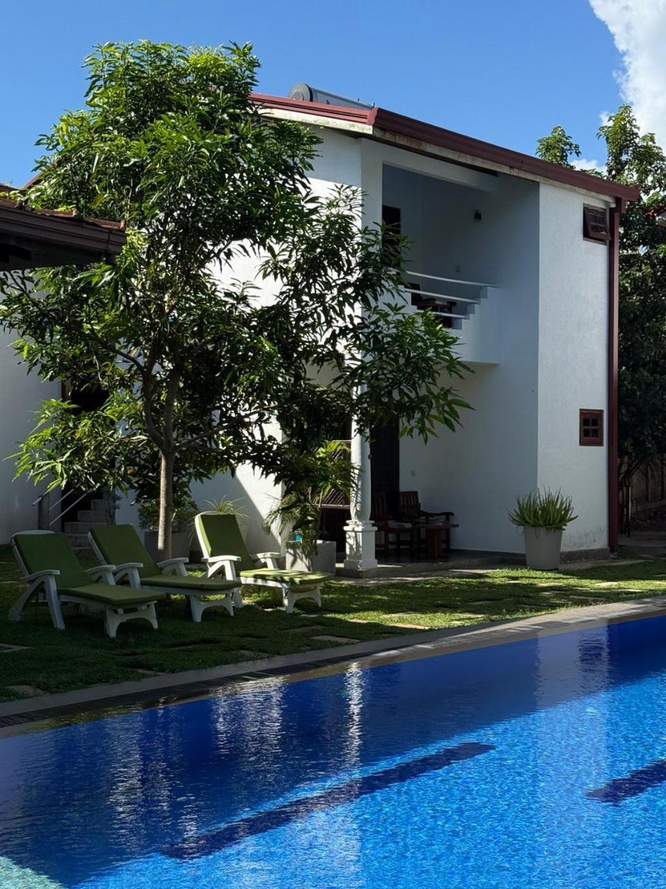 Riverside Cabanas Mirissa Luaran gambar